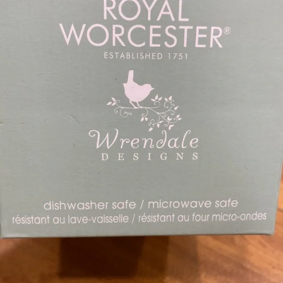 NWT.  Royal Worcester, mug and coaster set. - Picture 8 of 8